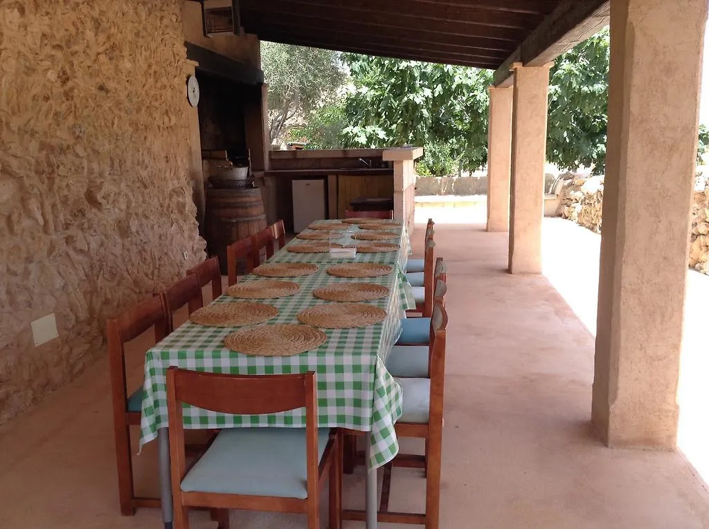 Finca Agroturismo Sa Cova Den Borino كامبوس مزرعة للإقامة
