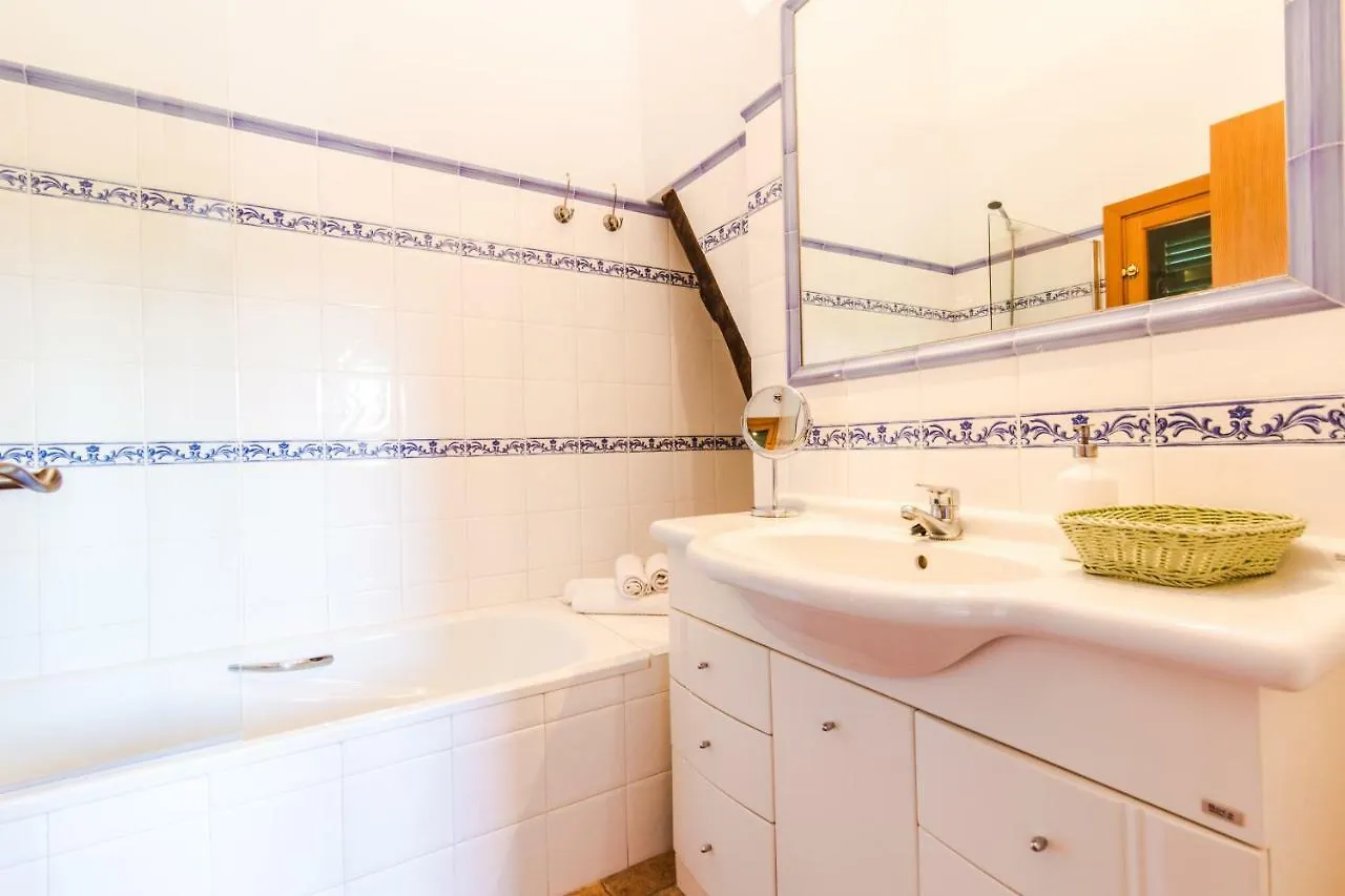Farm stay Finca Agroturismo Sa Cova Den Borino Campos