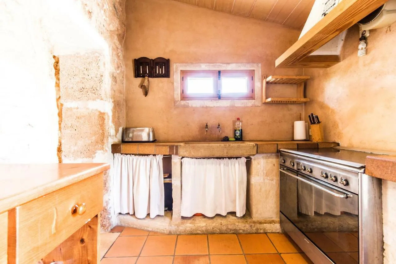 Finca Agroturismo Sa Cova Den Borino Campos  Spain